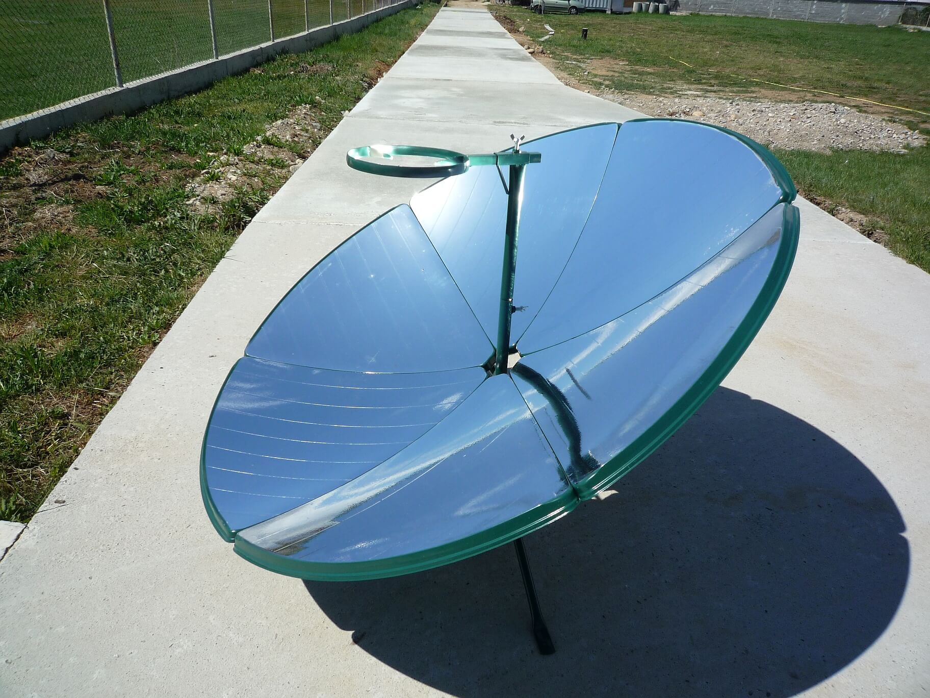 Соларен котлон Модел LD-150 снимка на Соларен котлон Модел LD-150