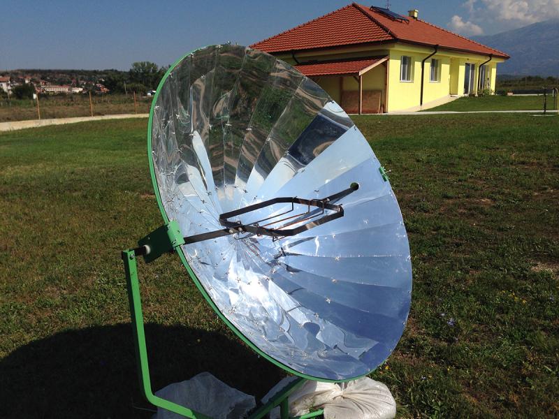 Solar parabol cooker Model SK-01
