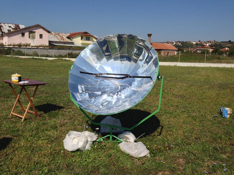Solar parabol cooker Model SK-01
