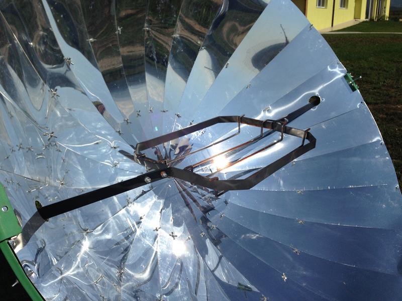 Solar parabol cooker Model SK-01